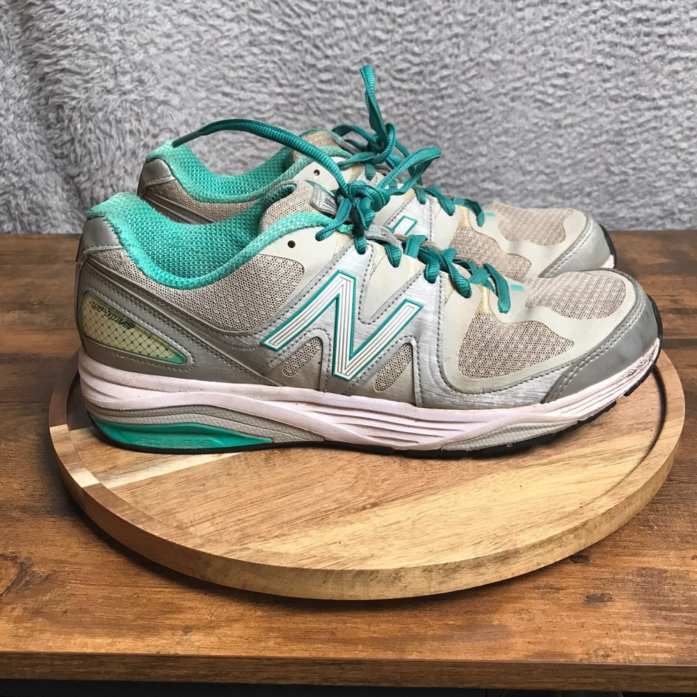 New Balance 1540 v2 Sneakers Womens 9.5/10 Gray/Teal Trail Road‎ Running Shoes
